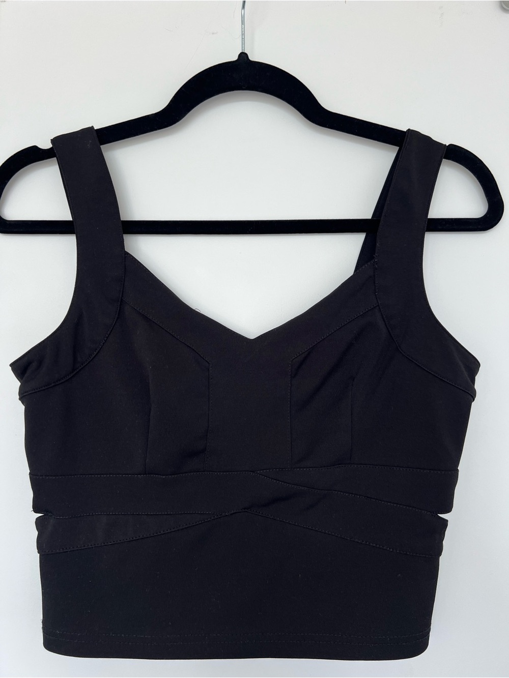 2010’s Black Cropped Support Bralette Tank